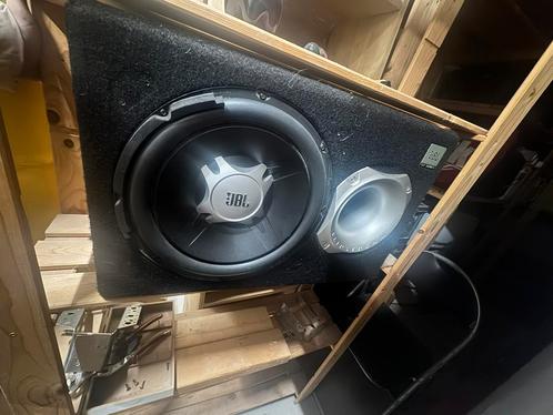 Jbl subwoofer met crunch versterker, Auto diversen, Autospeakers, Zo goed als nieuw, Verzenden