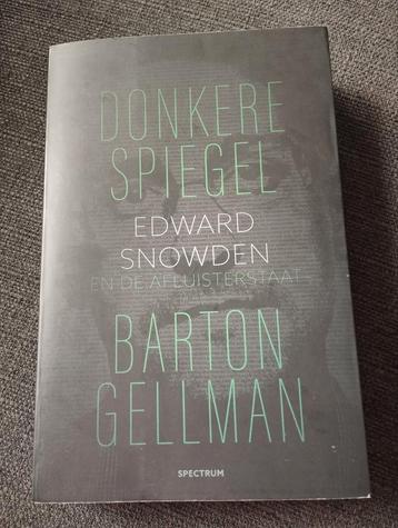 Barton Gellman - Donkere spiegel beschikbaar voor biedingen