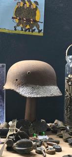 DUITSE HELM GEZOCHT NIET VERKOOP MAAR GEZOCHT, Ophalen of Verzenden, Overige soorten, Duitsland, Helm of Baret