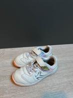 Decathlon gymschoenen maat 28 - glitter detail, Ophalen of Verzenden, Zo goed als nieuw, Meisje, Sportschoenen