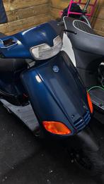 Type 3 snor, Fietsen en Brommers, Scooters | Piaggio, Ophalen, Tweetakt, Overige modellen, Zo goed als nieuw
