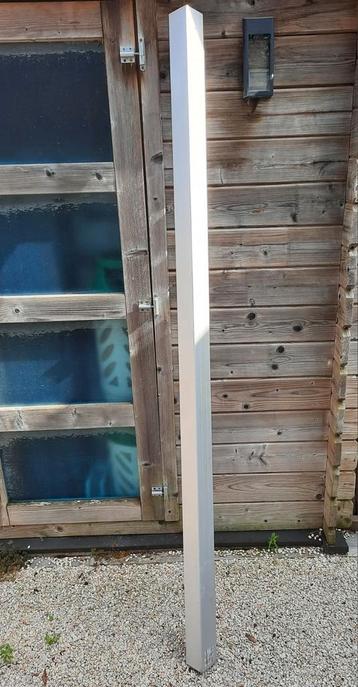 Aluminium kokers 7x7cm (3 stuks) voor schuttingpaal beschikbaar voor biedingen