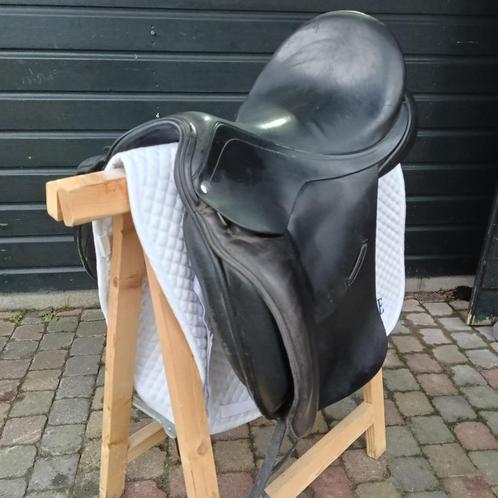 Brandon Victoria dressuur zadel, Dieren en Toebehoren, Paarden en Pony's | Zadels, Gebruikt, Dressuur, Ophalen of Verzenden