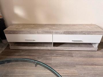 Complete Meubelset: TV Meubel, Kast & Plank beschikbaar voor biedingen