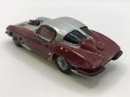 Corgi Toys Chevrolet Corevette Sting Ray -REPAINT- M24, Gebruikt, Auto, Corgi, Ophalen of Verzenden
