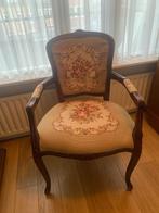 Brocante bruine stoeltje groene ondergrond geborduurd, Ophalen