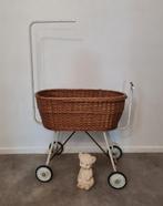 Vintage rieten poppenwagen, Ophalen of Verzenden, Zo goed als nieuw, Overige typen