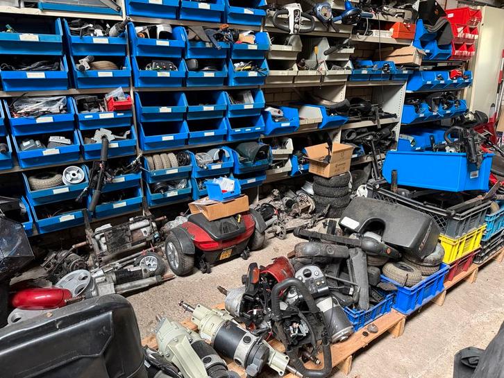 Scootmobiel onderdelen, Diversen, Brommobielen en Scootmobielen, Nieuw, 16 km/u of meer, Ophalen