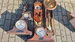 5 oude klokken voor restauratie of onderdelen klokkenmaker., Ophalen