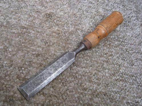 Beitel, Nooitgedagt, IJlst.  -- Handvat Beschadigd !! --, Antiek en Kunst, Antiek | Gereedschap en Instrumenten, Verzenden