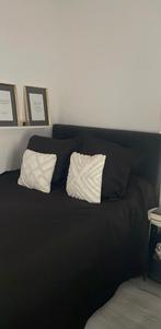 Boxspring met opberg ruimte 140 cm, Huis en Inrichting, Slaapkamer | Bedden, Ophalen, Tweepersoons, 140 cm, Zo goed als nieuw