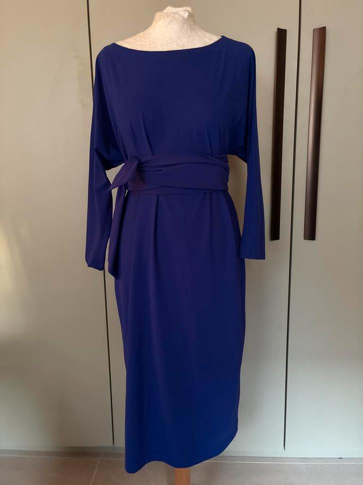 LaDress  Caroline m zgn jurk travelstof met sash blauwpaars, Kleding | Dames, Jurken, Zo goed als nieuw, Maat 38/40 (M), Paars