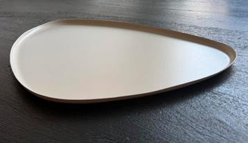 Metalen tray organisch sand marble beschikbaar voor biedingen