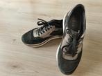 Hogan sneakers maat 40, Kleding | Dames, Schoenen, Zwart, Ophalen of Verzenden, Sneakers of Gympen, Hogan