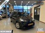 Toyota Aygo 1.0 VVT-i x-joy Camera|Bluetooth|PDC|CarPlay|NAP, Auto's, Voorwielaandrijving, Gebruikt, Euro 6, 4 stoelen