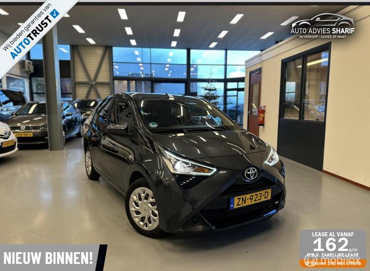 Toyota Aygo 1.0 VVT-i x-joy Camera|Bluetooth|PDC|CarPlay|NAP, Auto's, Toyota, Bedrijf, Te koop, Aygo, ABS, Achteruitrijcamera