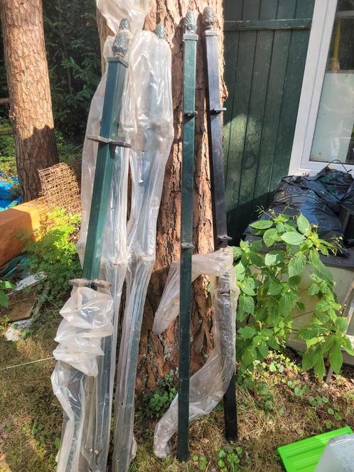 6 ijzeren tuin palen tuin - 1,60m - Zo goed als nieuw, Tuin en Terras, Tuinhekken en Hekwerk, Zo goed als nieuw, Spijlenhekwerk
