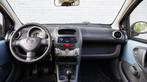 Toyota Aygo 1.0-12V Airco/Bluetooth, Voorwielaandrijving, Stof, Gebruikt, Met garantie (alle)