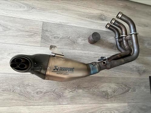 Titanium Akrapovic uitlaat systeem Yamaha MT 09 & Tracer 900, Motoren, Onderdelen | Yamaha, Nieuw, Ophalen