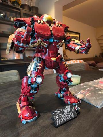 
Hulkbuster – 52 cm hoog – gebouwd model compatible met lego beschikbaar voor biedingen