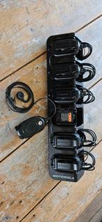 Zeer nette motorola CLP 446 "oortjes", Telecommunicatie, Portofoons en Walkie-talkies, Ophalen of Verzenden, Zo goed als nieuw