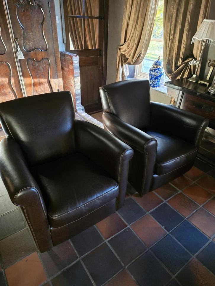 2 Lederen Club Fauteuils, Huis en Inrichting, Fauteuils, Gebruikt, Leer, 75 tot 100 cm, Ophalen