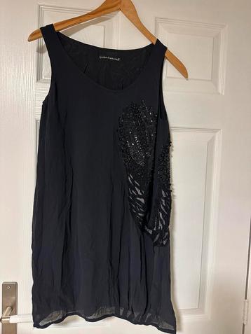 Zijde jurk Luisa Cerano beschikbaar voor biedingen