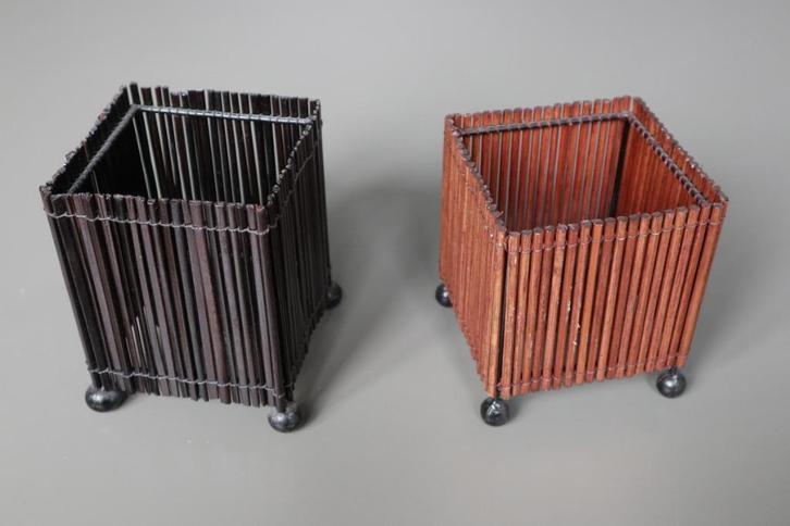 kandelaar 2x hout en metaal uit Indonesië kaarsen standaard, Huis en Inrichting, Woonaccessoires | Kandelaars en Kaarsen, Zo goed als nieuw