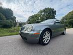 Jaguar S-Type 2.5 V6 Facelift Sport AUT 2004 Grijs, Automaat, Achterwielaandrijving, Beige, 2497 cc