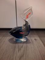 Glazen vogel, Ophalen