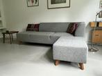 Bank Montis Fox met Poef arm recht Van Duivenbode Interieur, Ophalen of Verzenden, Zo goed als nieuw, Hout