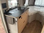 Eriba Touring 642 URBAN Memphis, Caravans en Kamperen, Overige typen, Standaardzit, Schokbreker, Bedrijf