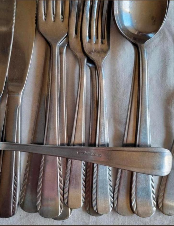 Bestek DoorenDoor Nona schuine strepen model visgraat, Huis en Inrichting, Keuken | Bestek, Nieuw, Rvs of Chroom, Ophalen of Verzenden