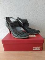 Mustang schoenen, grijs/taupe, Ophalen of Verzenden, Zo goed als nieuw, Grijs, Schoenen met hoge hakken