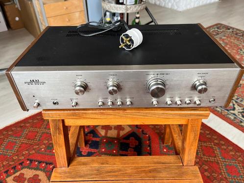Akai AA-5210 versterker in goedwerkende staat, Audio, Tv en Foto, Versterkers en Receivers, Gebruikt, Stereo, Minder dan 60 watt