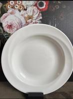 Wedgwood Solar Diep Bord - Zeer Goede Staat, Ophalen of Verzenden, Zo goed als nieuw, Bord(en), Wedgwood