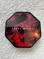 Fenty Beauty Hot Cheeks Velour Blushlighter Bak’d Peach, Ophalen, Zo goed als nieuw, Wangen, Make-up