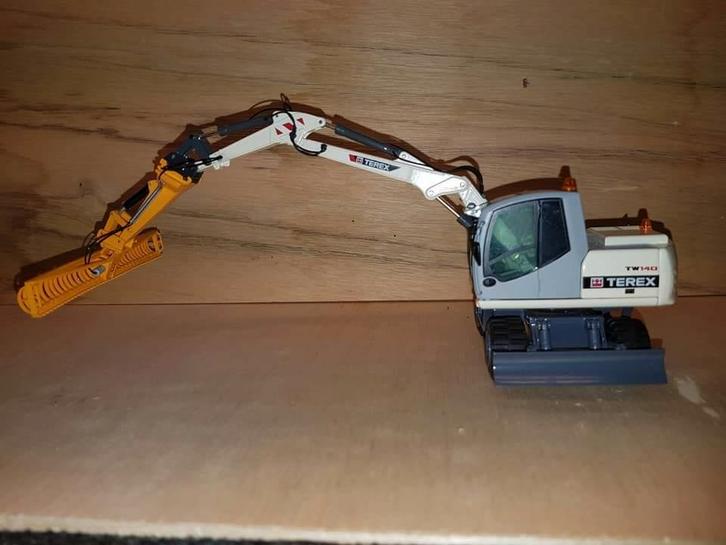 1;50, Hobby en Vrije tijd, Modelauto's | 1:50, Nieuw, Hijskraan, Tractor of Landbouw, Overige merken, Ophalen of Verzenden