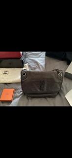 Yves saint laurent tas. Zo goed al nieuw, Ophalen of Verzenden, Zo goed als nieuw, Rood, Schoudertasje