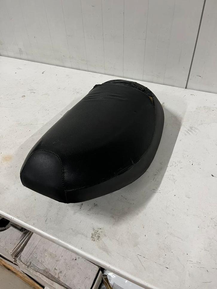 Zip type 1 2 3 fastrider mono zadel duo seat, Motoren, Tuning en Styling, Ophalen of Verzenden