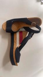 Nieuw maat 38 Special Edition Tommy Hilfiger Sleehak, Ophalen of Verzenden, Nieuw, Blauw