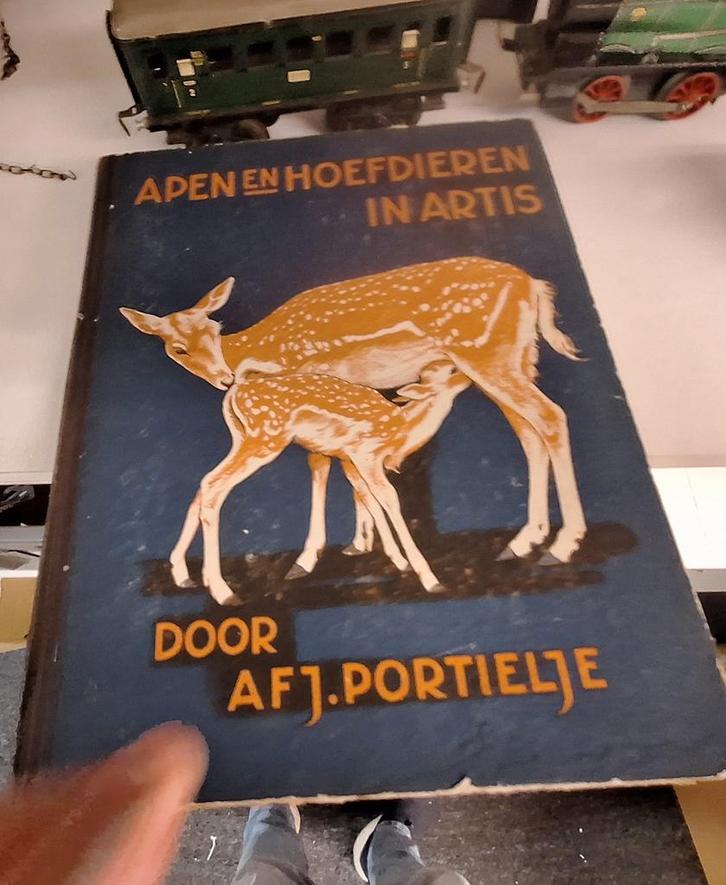 Oud plaatjesboek artis gevuld, Boeken, Prentenboeken en Plaatjesalbums, Zo goed als nieuw, Ophalen of Verzenden