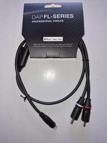 Lightning to aux kabel voor I phone beschikbaar voor biedingen