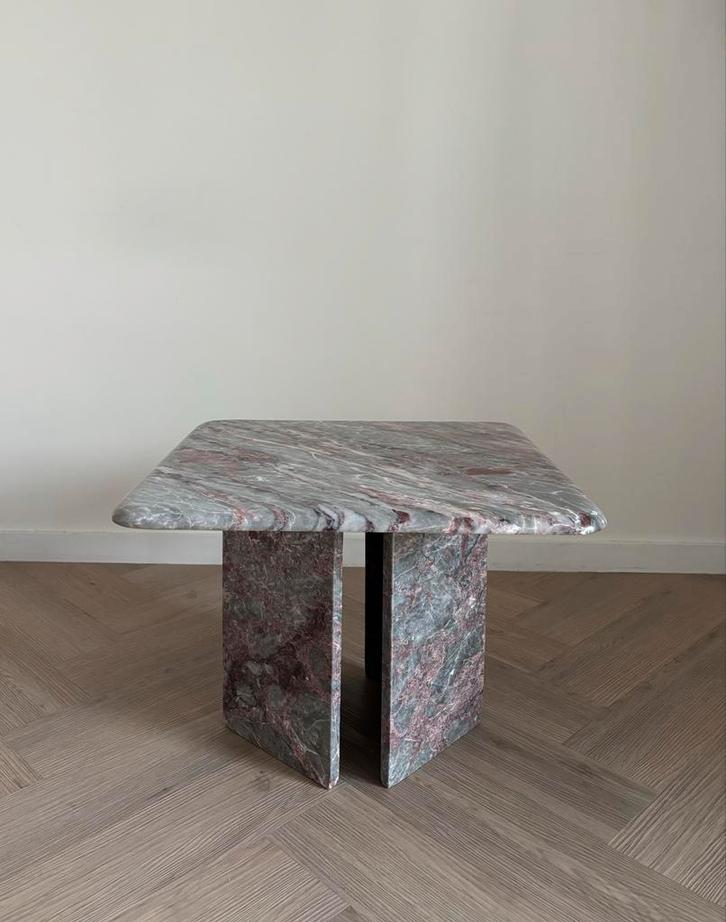 Rosa/grey marmer tafel, Huis en Inrichting, Tafels | Salontafels, Ophalen