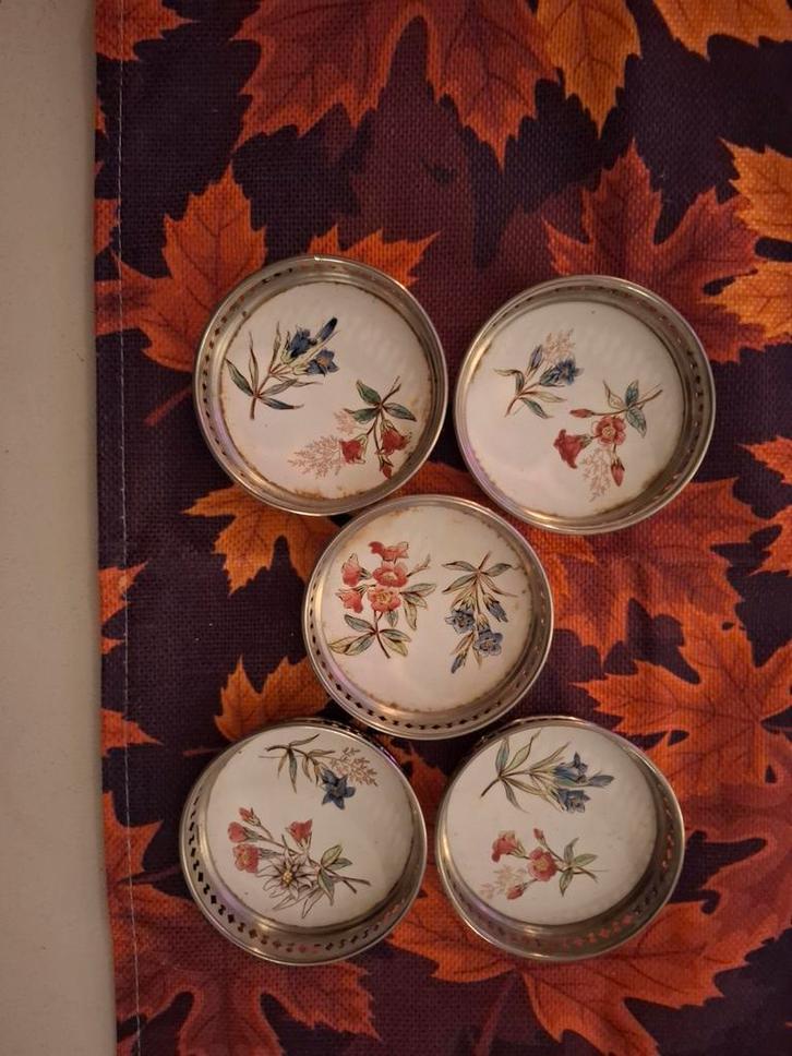 Antieke Onderzetters - Zilver & Porselein - Bloemmotief, Antiek en Kunst, Antiek | Porselein, Ophalen of Verzenden