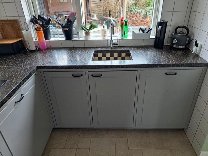 Keukenblad met inductie kookplaat ook voor buitenkeuken, Huis en Inrichting, Keuken | Keukenelementen, Gebruikt, Minder dan 100 cm