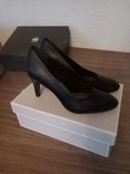 Elegante Zwarte Hakken - Maat 40, Kleding | Dames, Tamaris, Ophalen, Zo goed als nieuw, Zwart