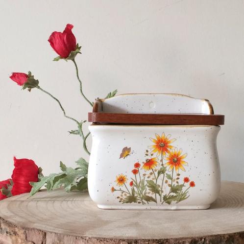 Vintage Wildflowers Botanica Zoutpot met houten deksel ‘70s, Huis en Inrichting, Keuken | Servies, Zo goed als nieuw, Overige typen