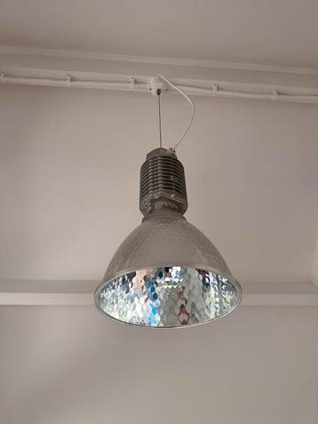 3 lampen voor boven de eettafel bar beschikbaar voor biedingen