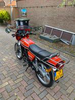 Zundapp ks 175. Kleur rood, Ophalen, 1 cilinder, 12 t/m 35 kW